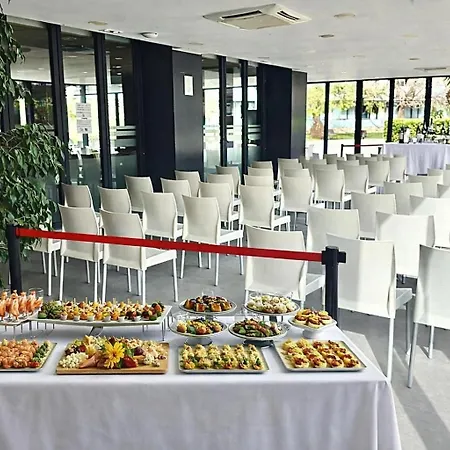 Aparthotel Comtat Sant Jordi-3